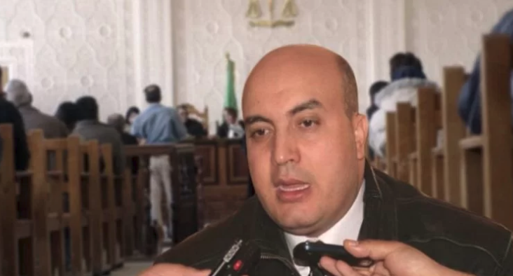 le juge d’instruction en charge du dossier avait qualifié le peuple algérien « d’imbécile » !