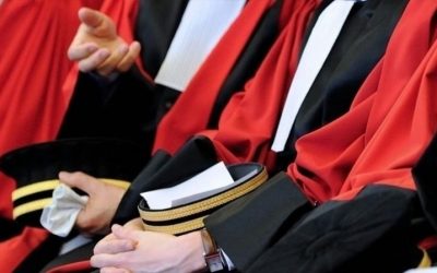 Un magistrat convoqué par la justice pour avoir participé au Hirak
