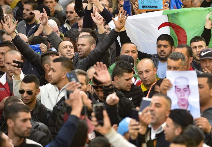 Très forte mobilisation à Alger pour le 1er anniversaire de la contestation populaire