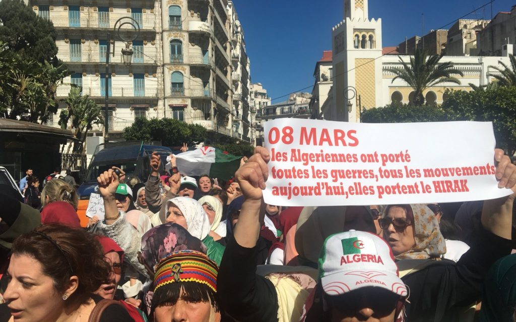 8 mars : les femmes défient le pouvoir à Alger